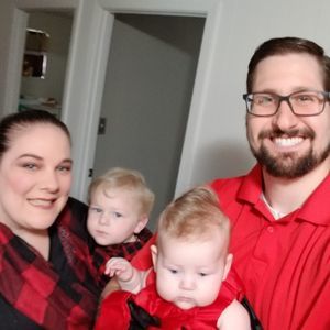 Meet your Posher, Grayson